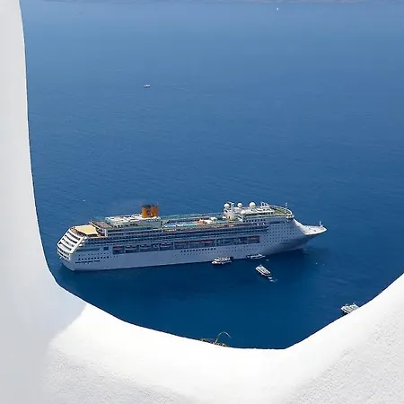 Dana & Infinity Lejlighedshotel 4*