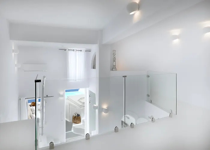 Dana & Infinity Hotel apartamentowy Firostefani