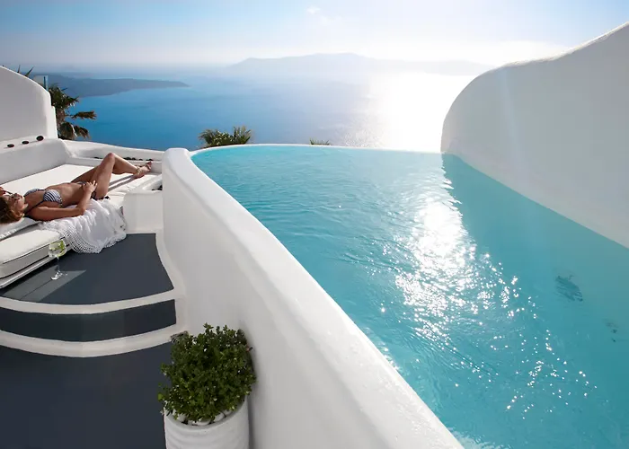 Dana & Infinity Hotel apartamentowy Firostefani