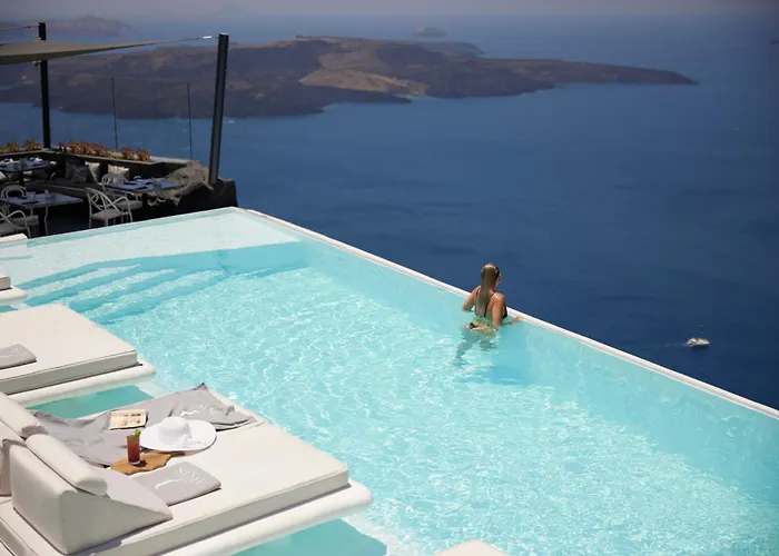 Hotel apartamentowy Dana & Infinity