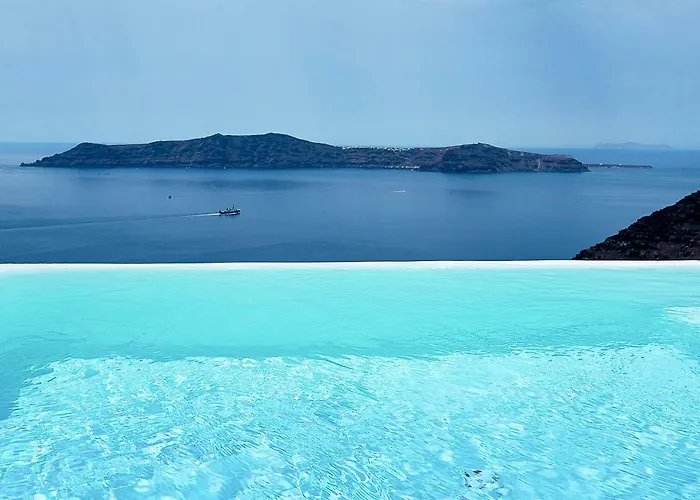 Dana & Infinity Firostefani