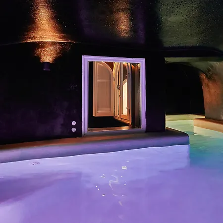 Aparthotel Dana & Infinity Firostefani