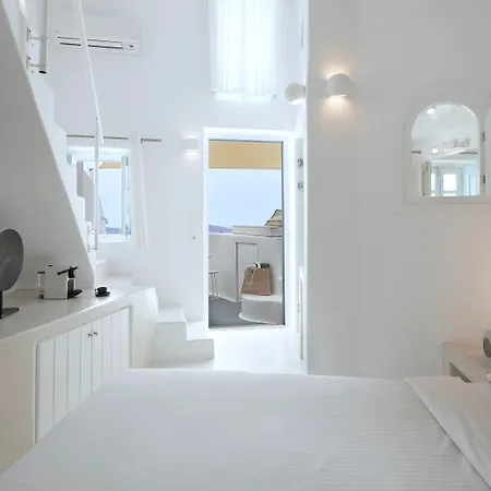 Dana & Infinity Aparthotel Firostefani