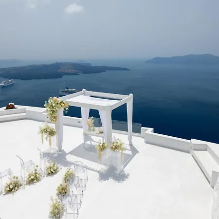 Dana & Infinity Aparthotel 3*