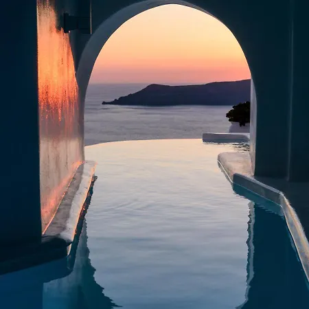 Aparthotel Dana & Infinity 4*