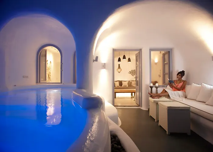 Dana & Infinity Lägenhetshotell Firostefani