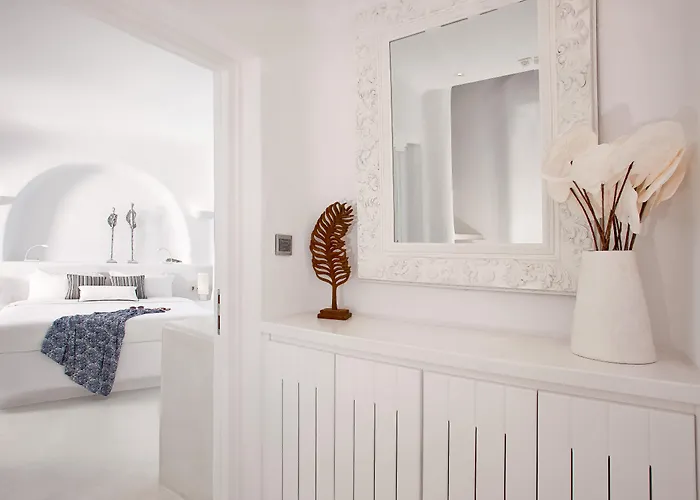 Dana & Infinity アパートホテル フィロステファニ