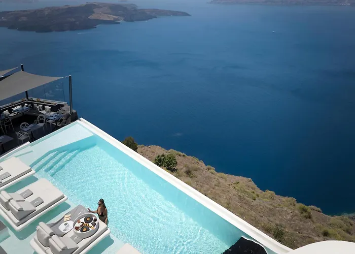 Dana & Infinity Lägenhetshotell Firostefani