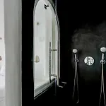 Hotel apartamentowy Dana & Infinity 4*