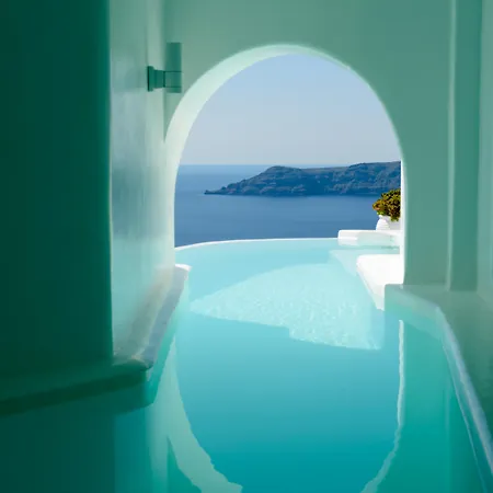 Dana & Infinity アパートホテル フィロステファニ