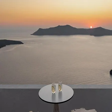 Apartahotel Dana & Infinity 3*