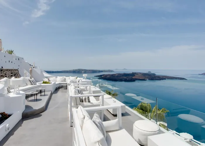 Dana & Infinity Apart Otel Firostefani