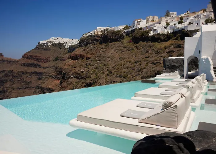 Dana & Infinity Apart Otel 4*